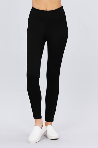 Black Ponte Skinny Pants